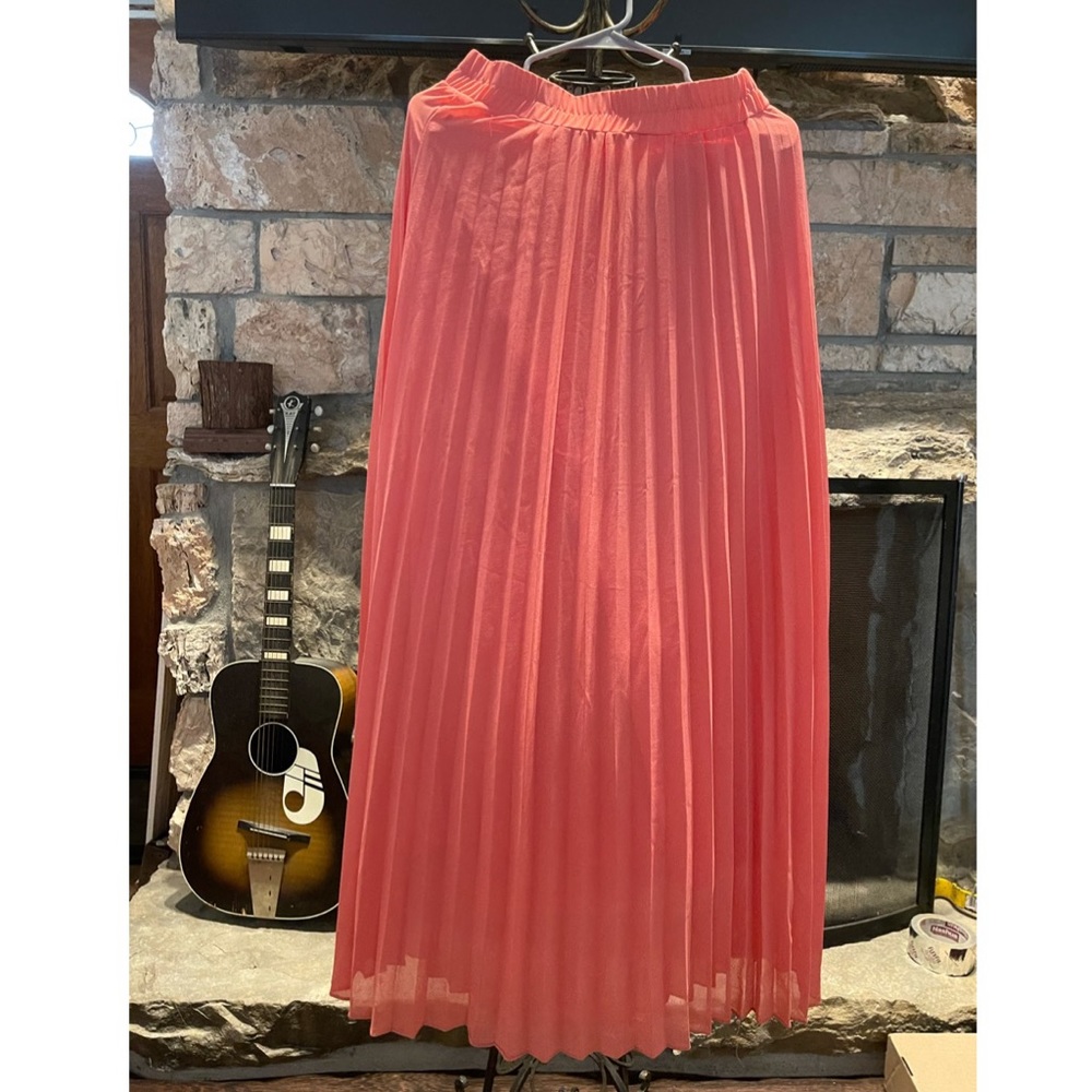 Long skirt